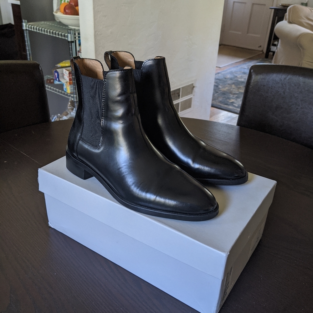 COS Black Leather Chelsea Boots